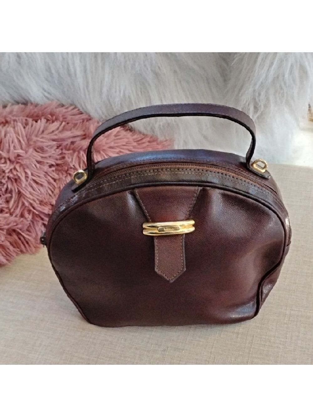 Elegant Brown Leather Handbag
